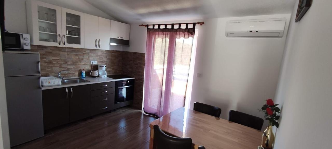Apartman Darko Rogoznica  Εξωτερικό φωτογραφία